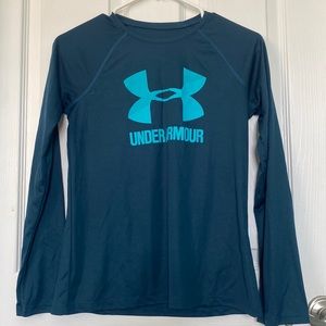 UnderArmor athletic long sleeve
